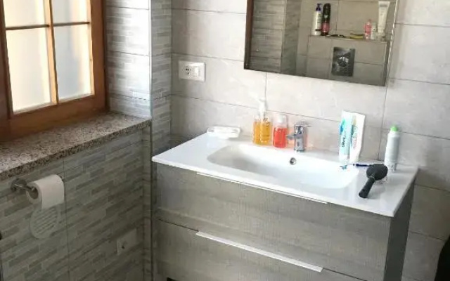 2 bedrooms house with enclosed garden and wifi at Merluzzi
