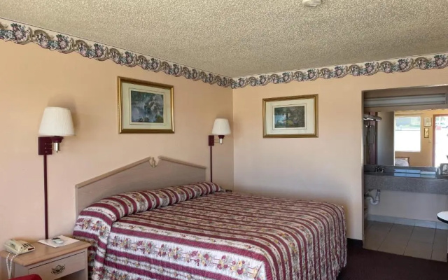 Seminole Inn Near New Mexico Hwy 62