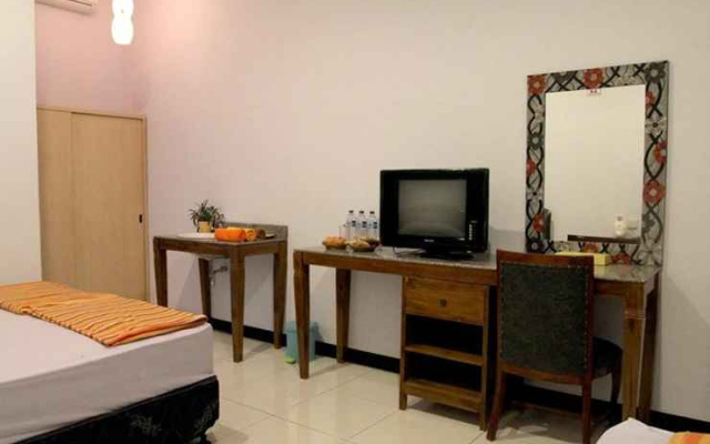 Timlo Solo Guest House Ungaran