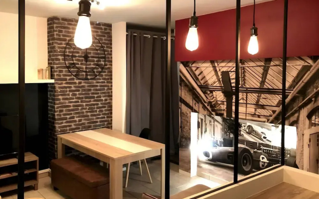 Downtown Living With a View, Ideal for 4