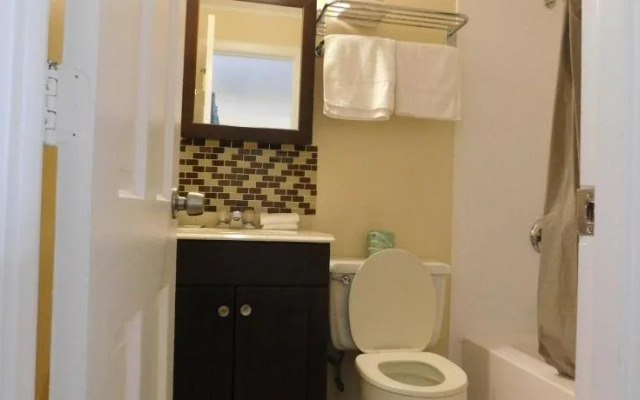 Emerald Isle Motel