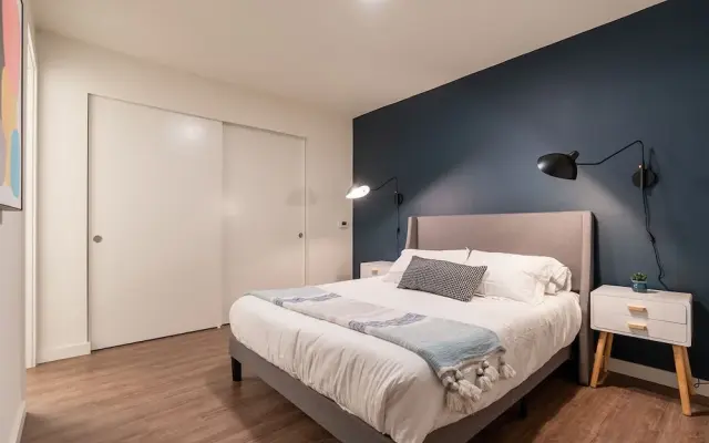 Sophari Parkside: Bellevue Apartments
