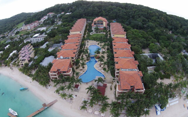 Infinity Bay Spa Beach Resort In Roatan Honduras From 248 Infinity Bay Spa Beach Resort In