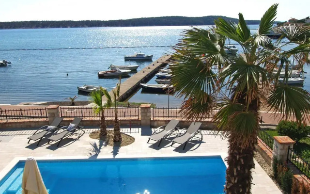 Beautiful view private bedroom in Barbat