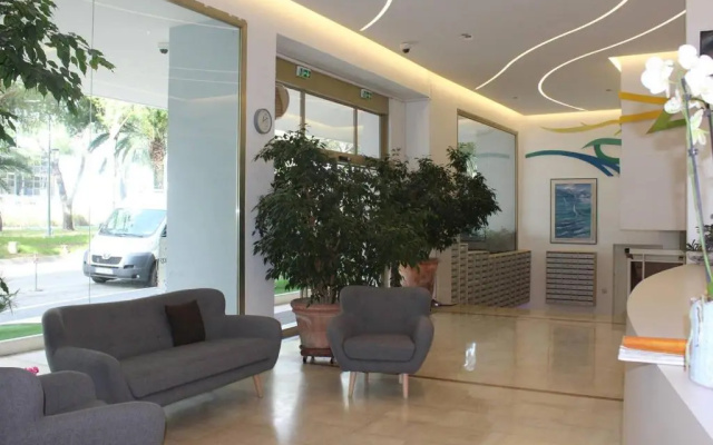 Appartement Villeneuve-Loubet, 1 pièce, 2 personnes - FR-1-252A-19
