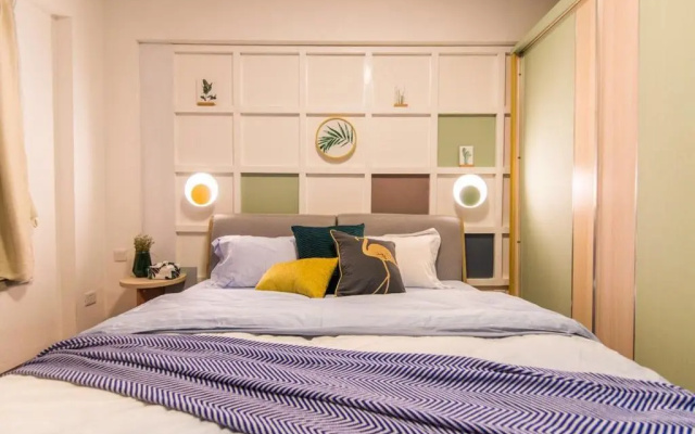 Guangzhou Haizhu·Pearl Shadow Star City· Locals Apartment 00138600