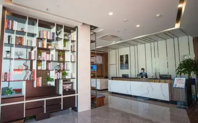 Grace Inn (Coach Station Xintai Guomao Road)