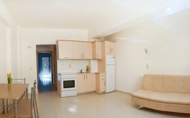 Apollo Apartments