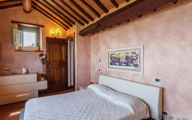 Luxury Pool Villa in Cortona