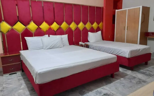 Golden Palace Guest House