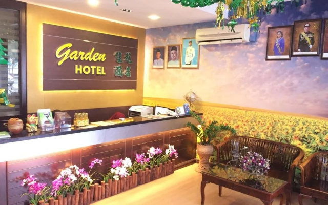 Pontian Garden Hotel