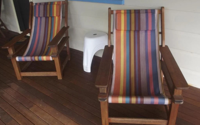 Montville Holiday House
