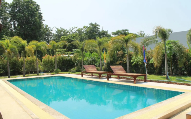 Jim Guest House