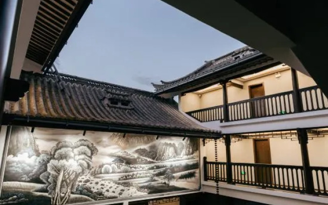 The Yi Xanadu Hotel