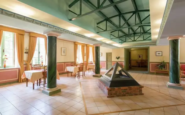 A Romantic Stay