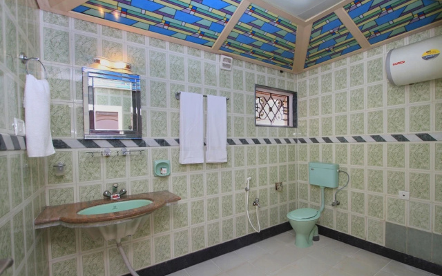 OYO 10438 Green Villa