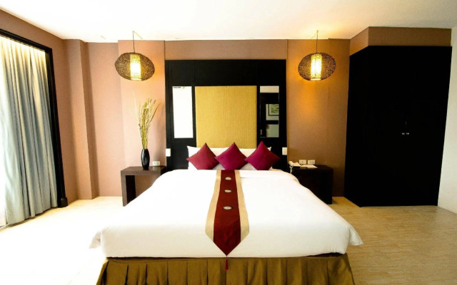 Royal View Resort