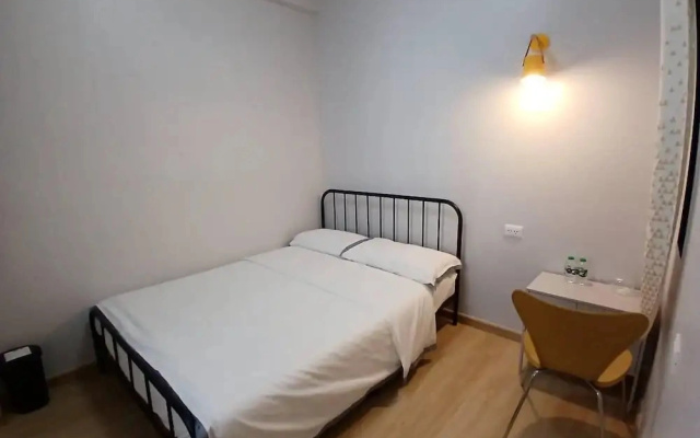 Yoosabai Hostel And Guesthouse