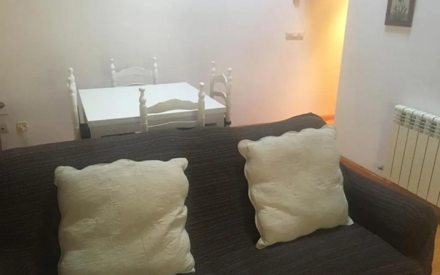 Apartamentos 7 Valles Jaca Centro