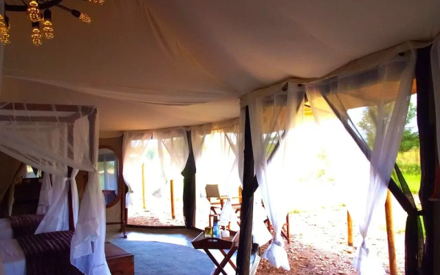 Serengeti Tortilis Camp
