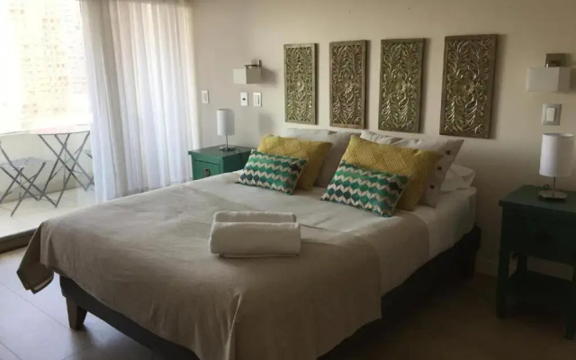Loica Suites