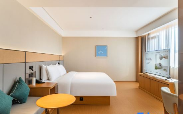 JI Hotel (Yulin Bobai Kejia Wenhua Pedestrian Street)