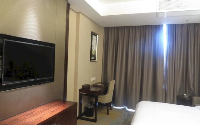 Totem Impress Hotel