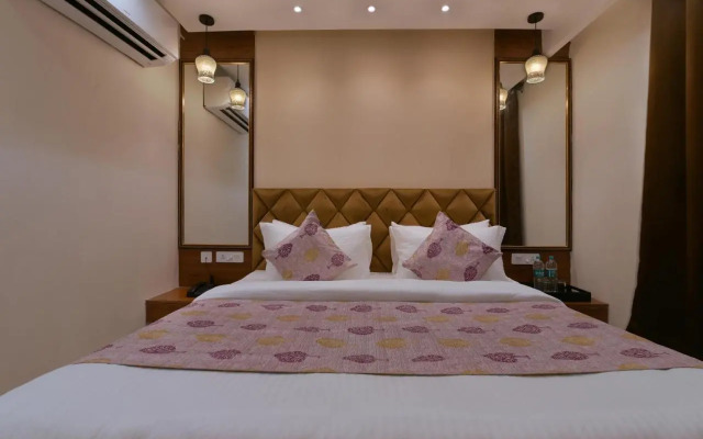 Hotel Leo Saffron