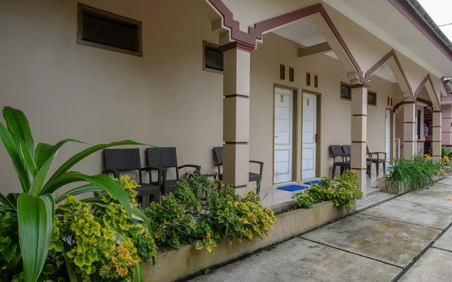 RedDoorz Syariah Near Taman Rekreasi Kalianget Wonosobo