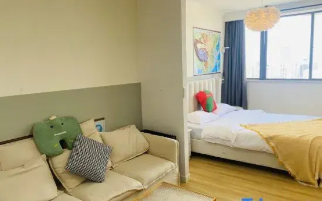 Ruyuan Apartment (Renji Hospital Branch, Lan Village Road)