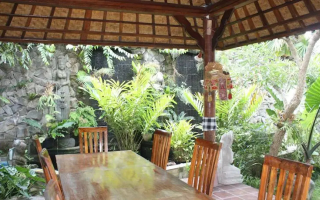 Budi Guesthouse