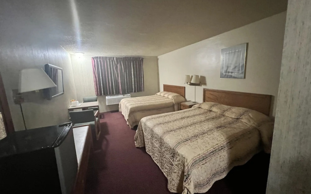 Casa Playa Inn & Suites Stanton Anaheim Area