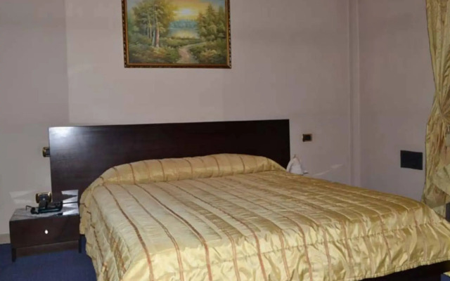 Smerald Hotel