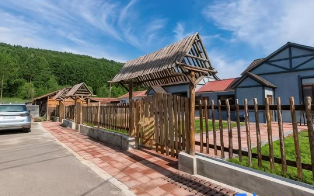 Residential accommodation in Lintai, Alshan City
