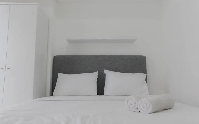 Strategic and Comfy Studio Casa De Parco Apartment