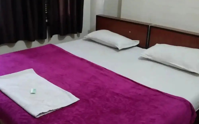 Raja Guest House