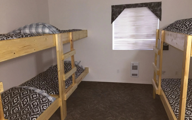 Invermere Hostel