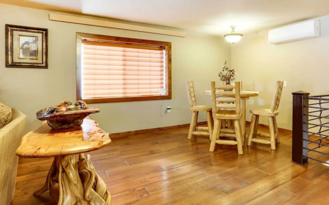 Modern Deadwood Apt With Mountain Views & Grill!