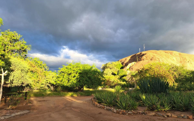 Hambana Lifestyle Lodge