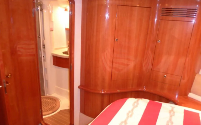 Rhein Yacht Lexa