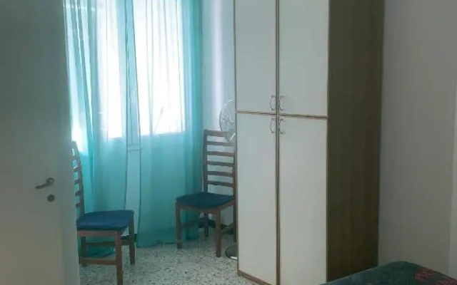 Casa Bianca 5 - confortevole in centro a Moneglia