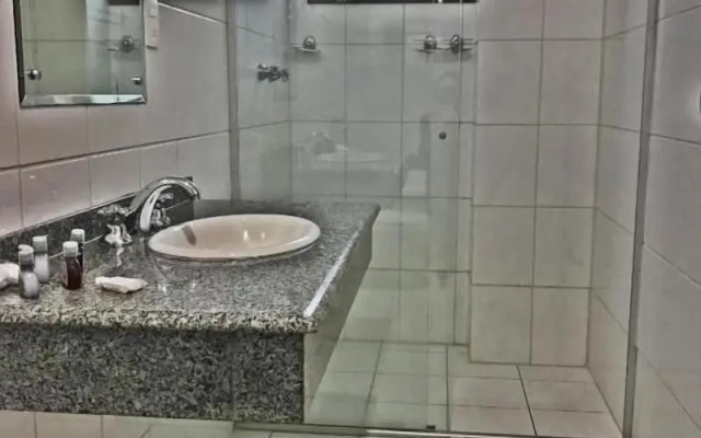 Serema Palace Hotel