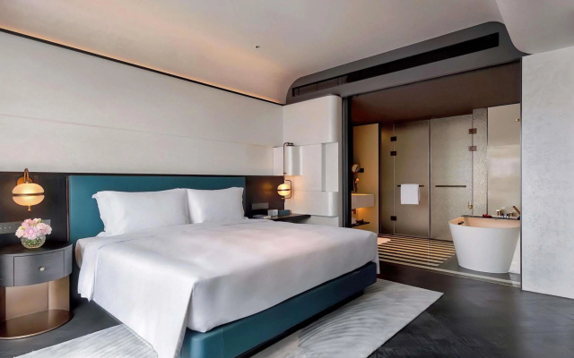Sofitel Shanghai North Bund