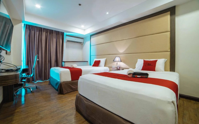 RedDoorz Premium @ West Avenue Quezon City