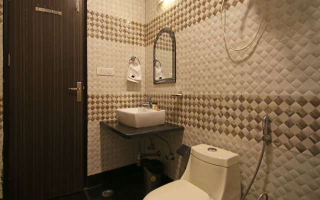 OYO Townhouse 349 Unitech Cyber Park Gurgaon
