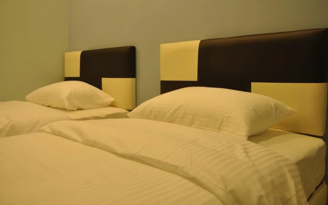 Sri Maluri Hotel