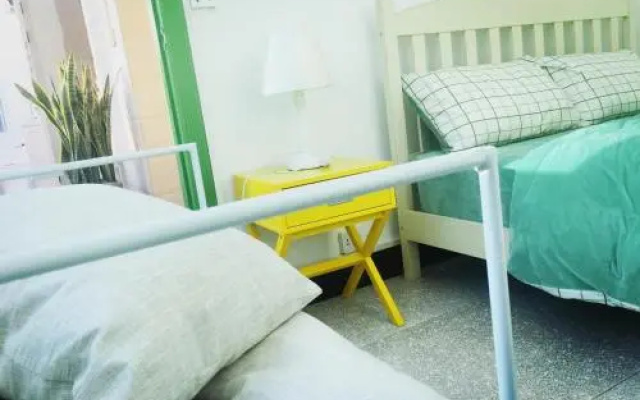 97 Rock Hostel