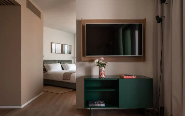 Laguna Faro Suites - Adults Only & Free Beach