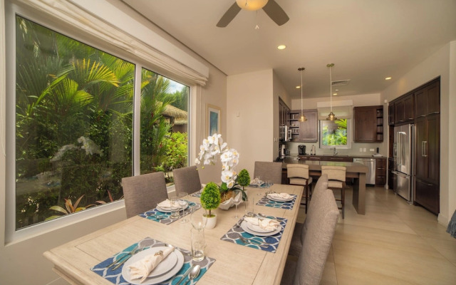 Miramar 4E 3 bdr Ocean View in Los Suenos