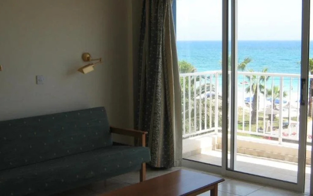Kaliva Suites